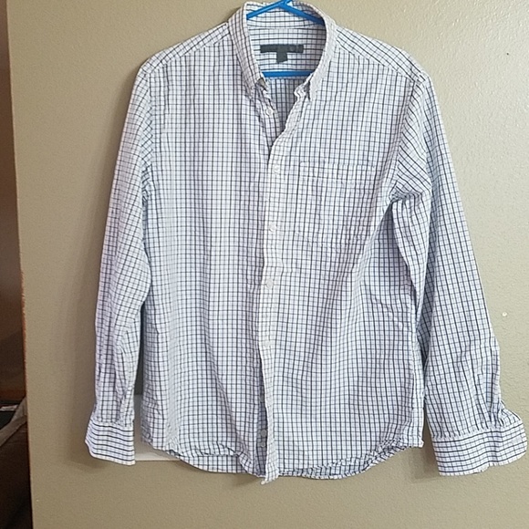Old Navy Other - 😺Old navy blue plaid mens button down shirt.